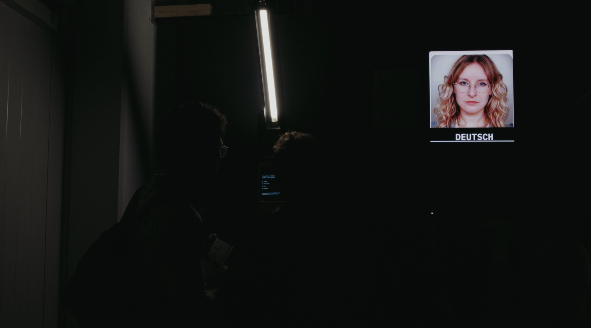 deutsch-nicht-deutsch_still-by-raik-tecklenburg5.png